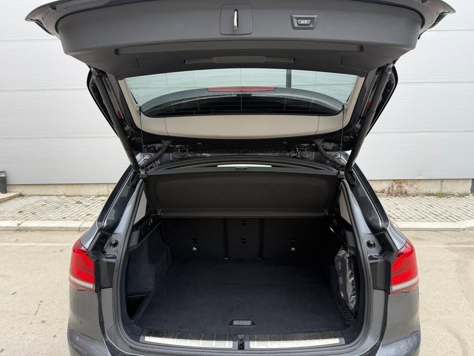 Слика на возило