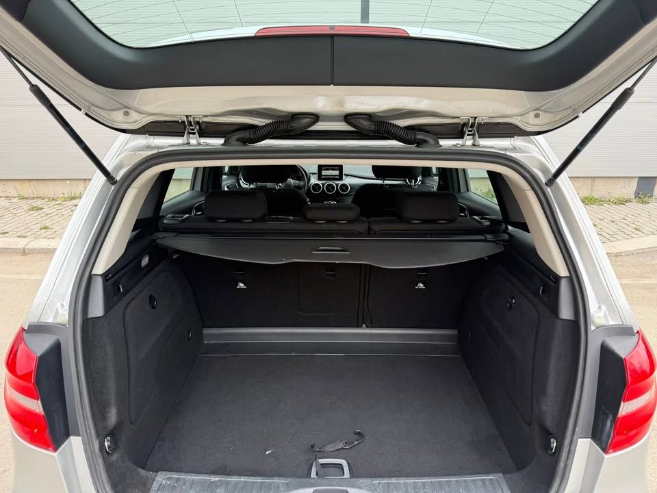 Слика на возило