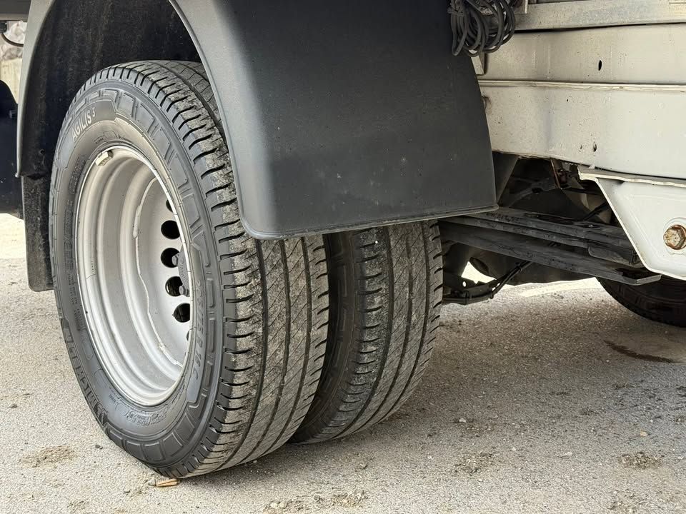 Слика на возило