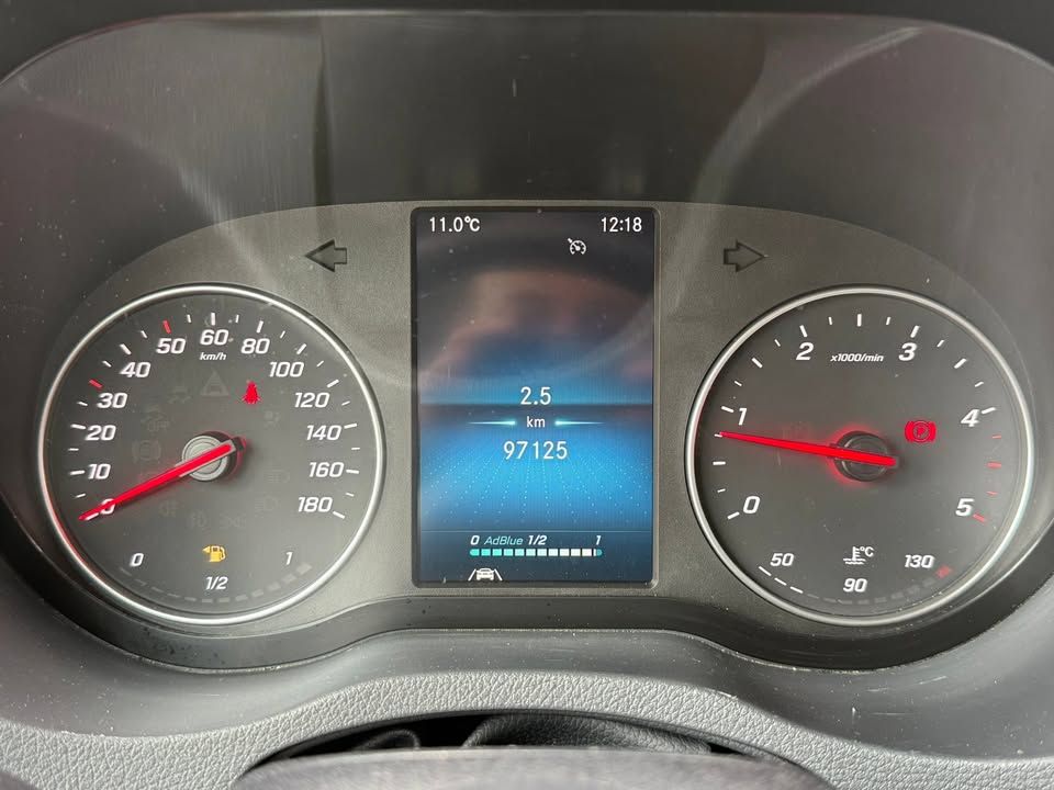 Слика на возило