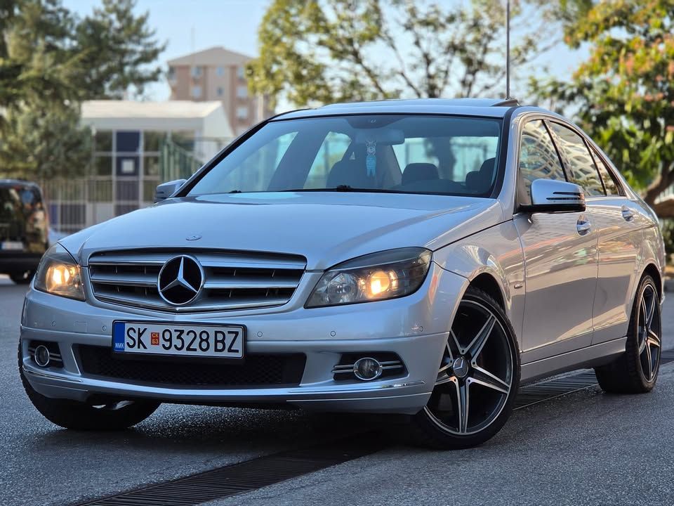Mercedes-Benz C320 2009