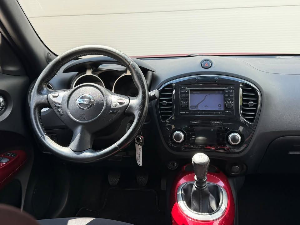 Nissan JUKE 2012